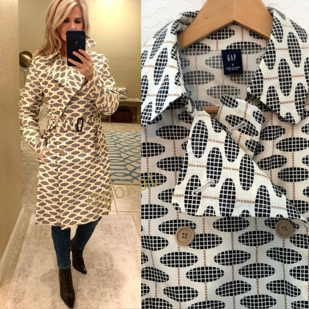 NWT GAP Black and Cream Belted Trench Coat